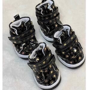 Parisian Pet Black Boots Golden Hearts Double Cinch Straps Rear Pull Tabs SZ XL